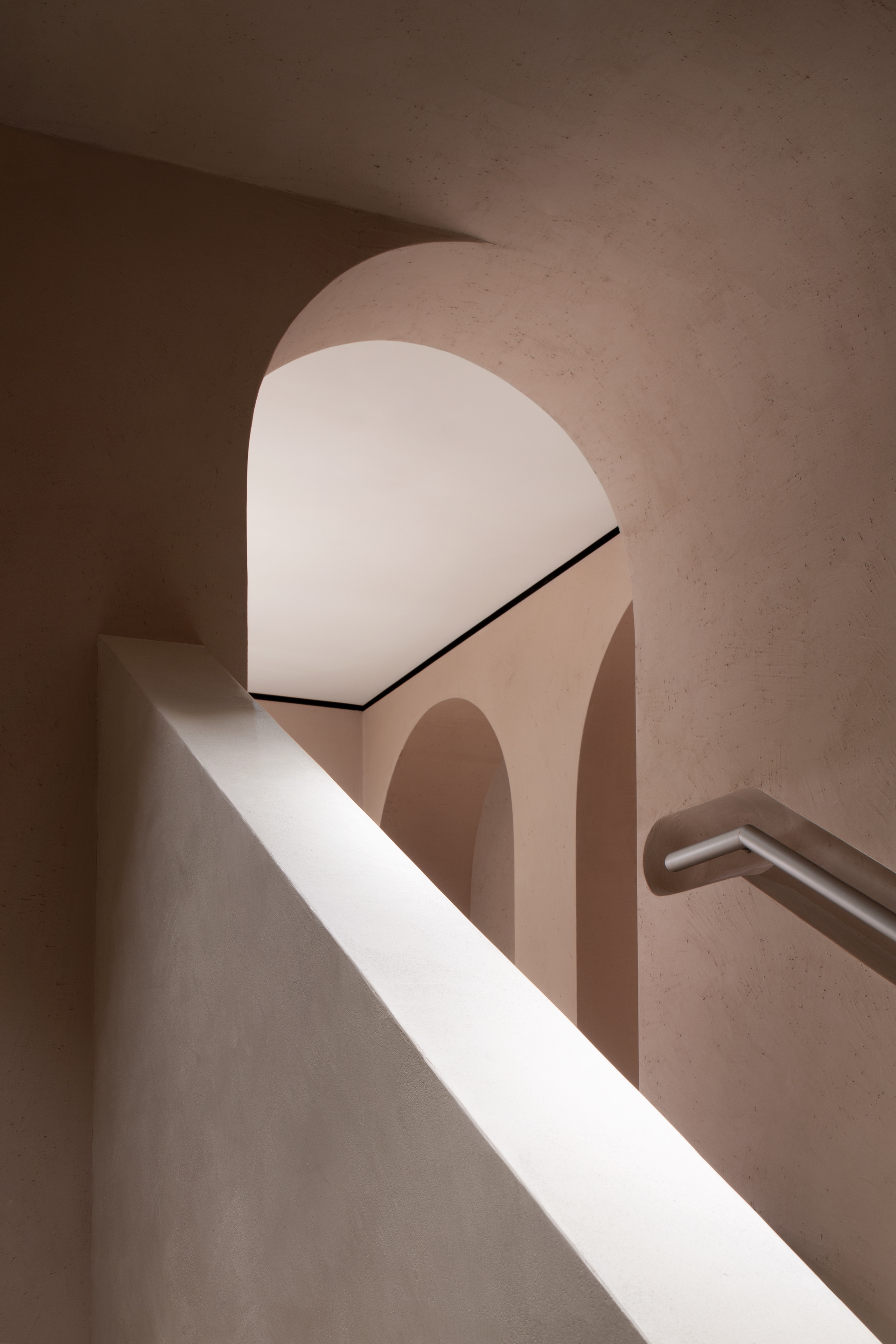 Shop Furla Montenapoleone Milano by David Chipperfield, photo by Alberto Parise