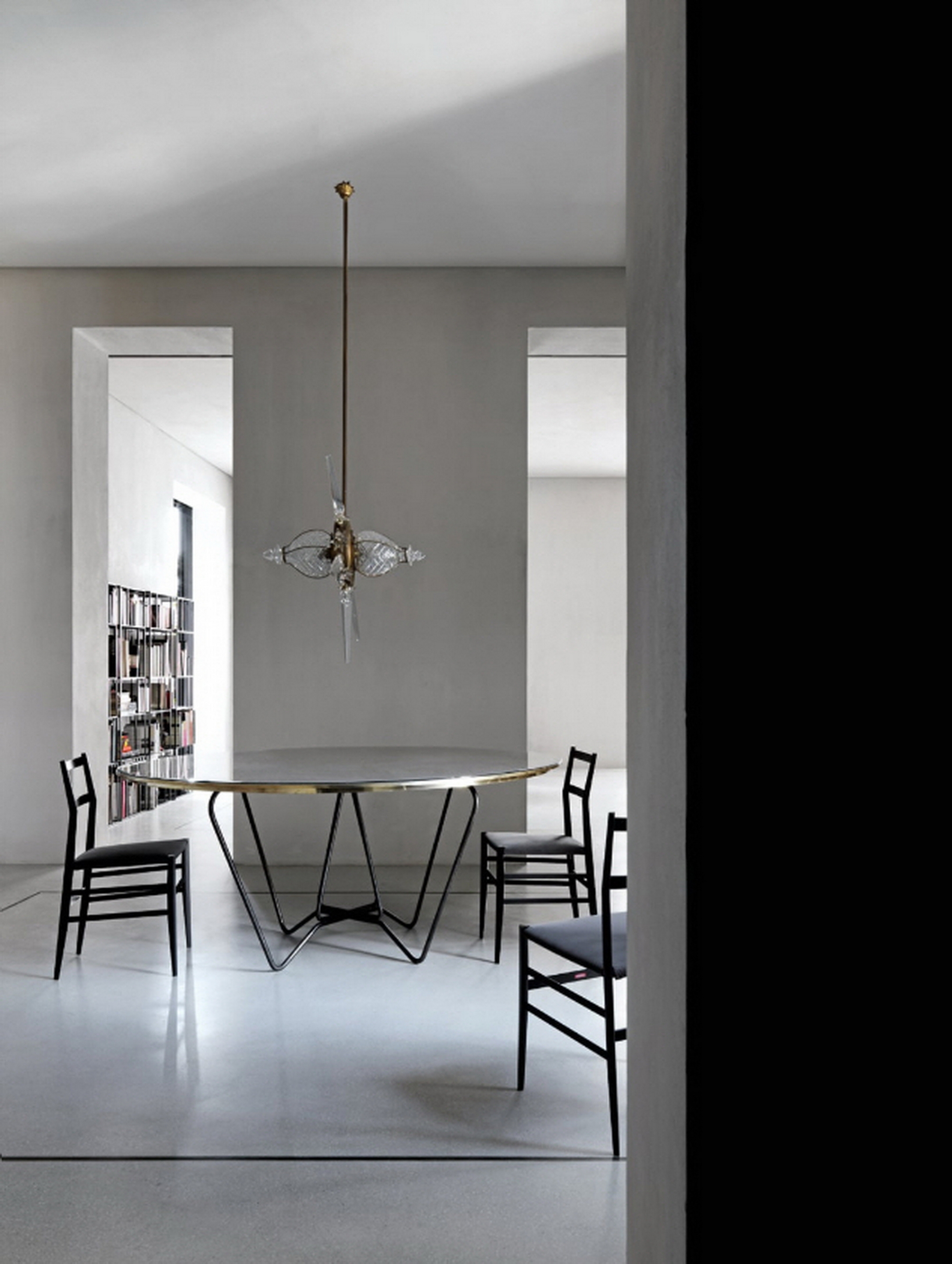 Private apartment Ritorno in Rome by MORQ,vertical surfaces made with TerraCalix Smooth Panna by Matteo Brioni photo by Giulio Aristide