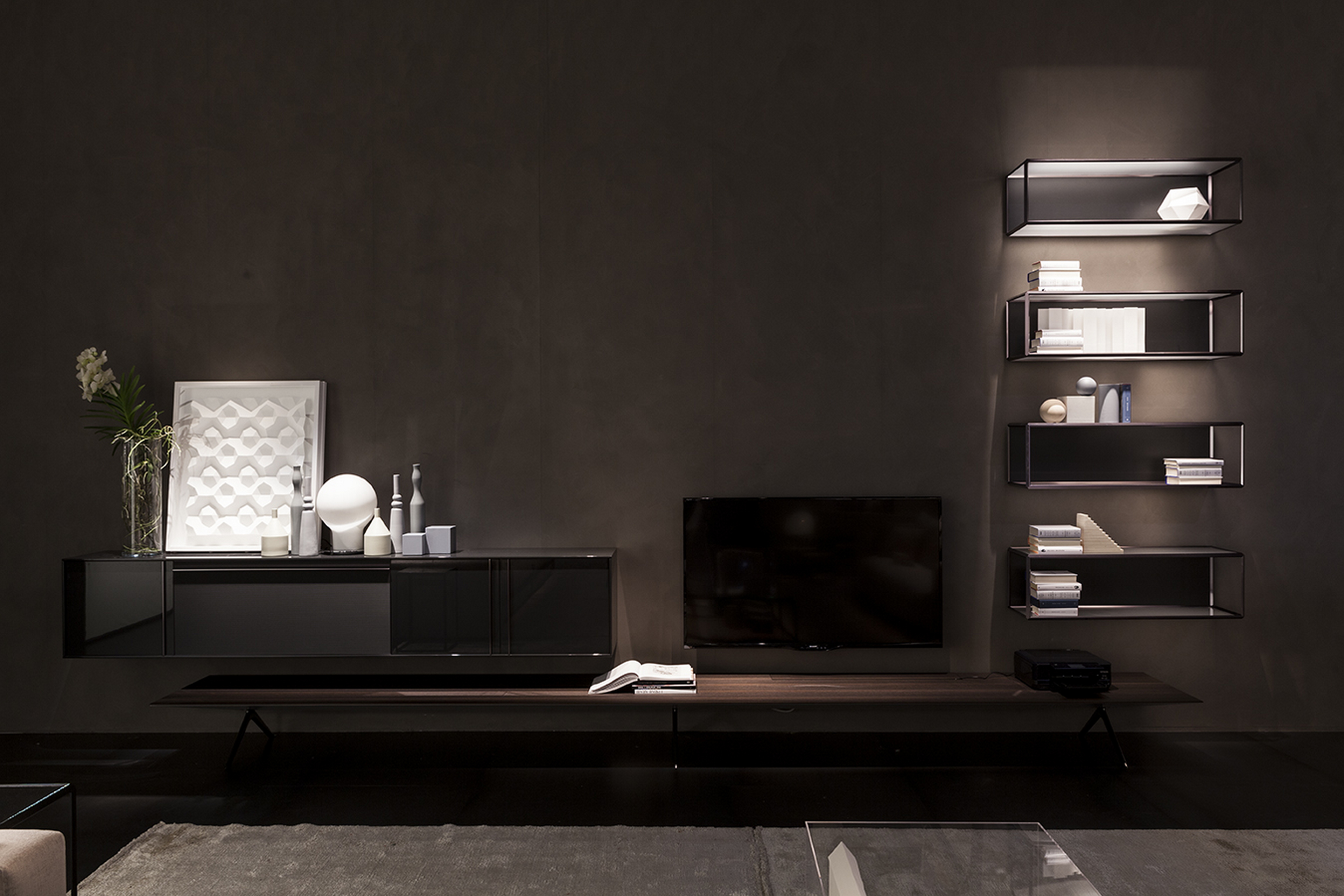Stand Molteni &#038; Co in Salone del Mobile, Milan, made with TerraVista Smooth Plus Sale Grigio