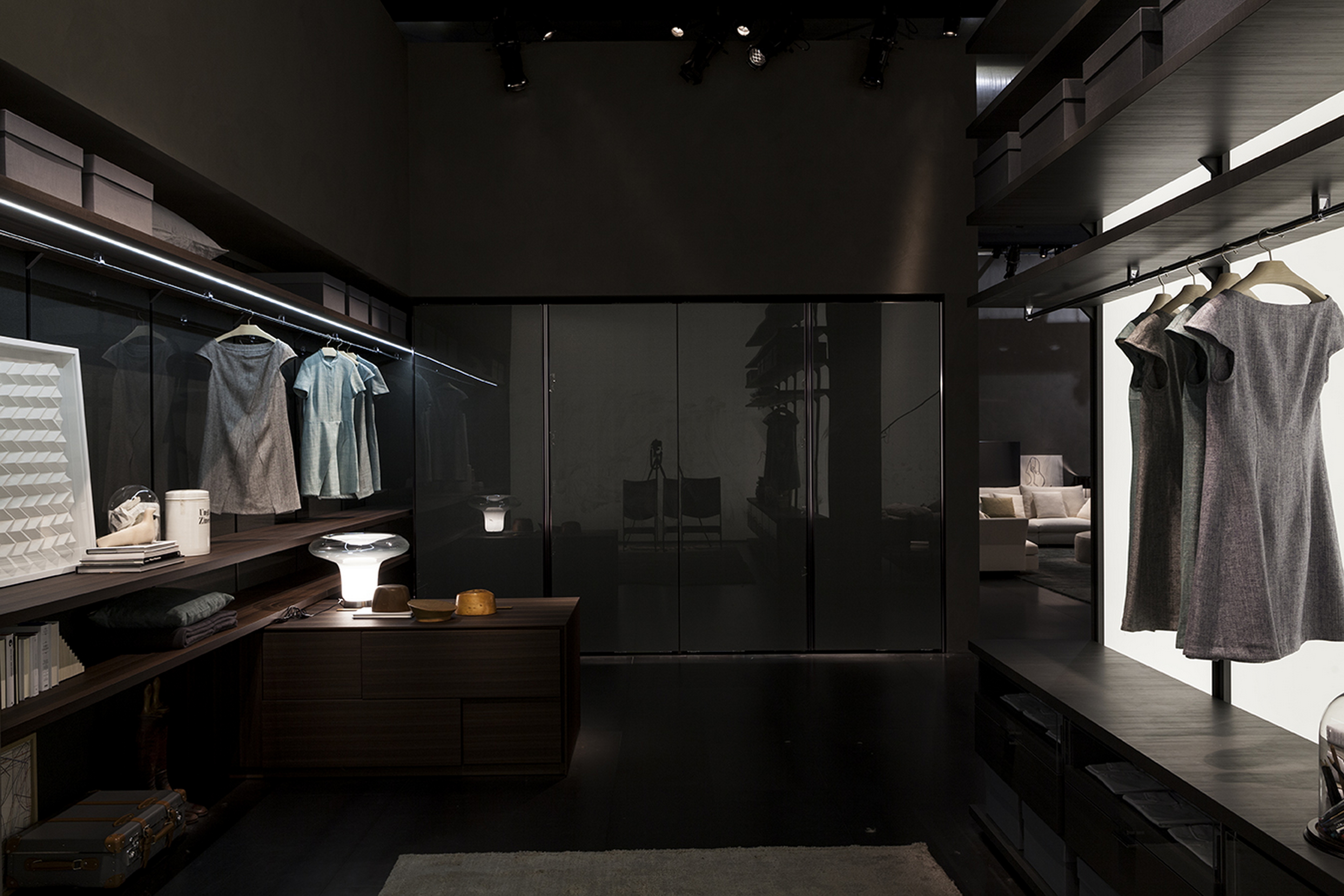 Stand Molteni &#038; Co in Salone del Mobile, Milan, made with TerraVista Smooth Plus Sale Grigio