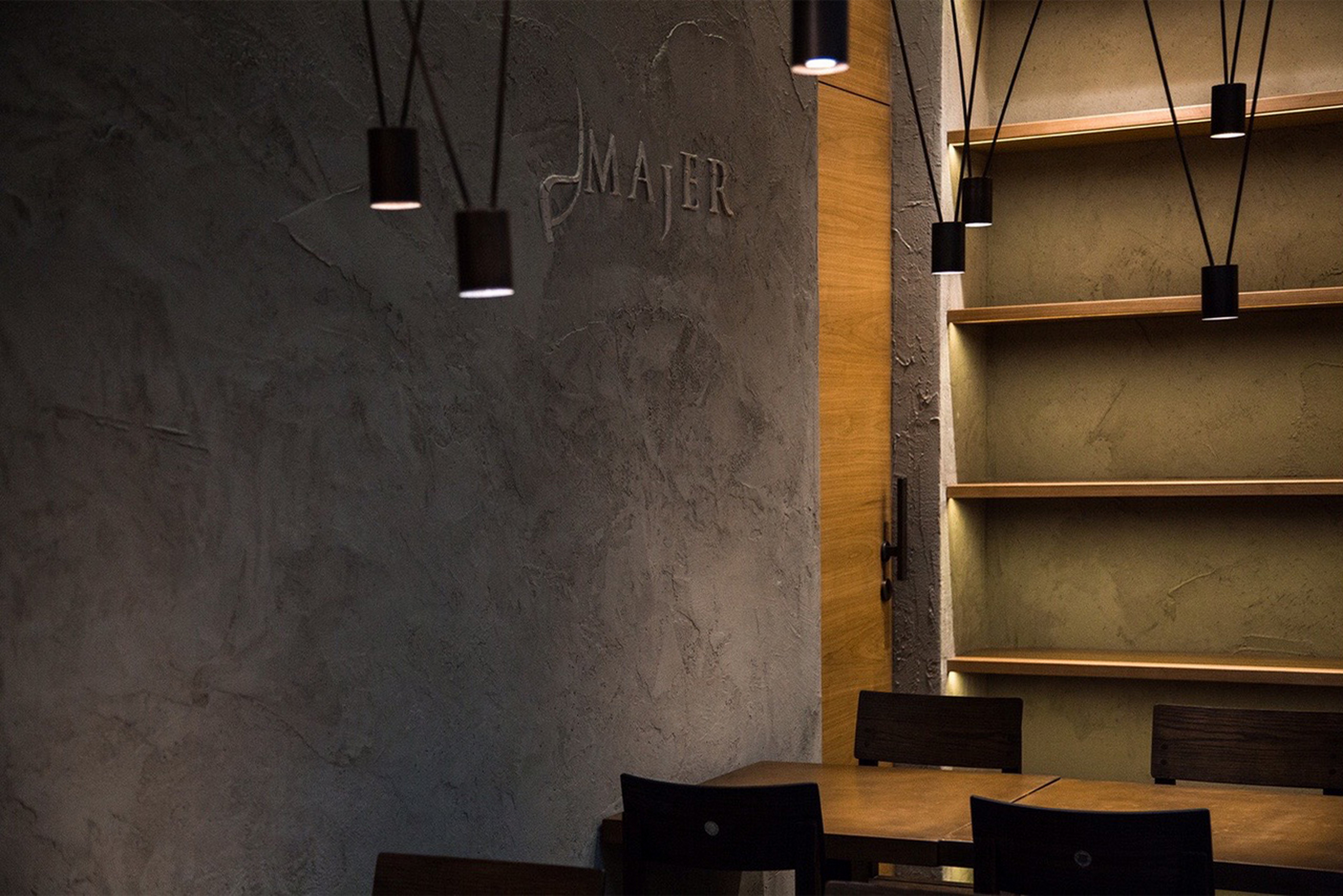 Caffè Majer in Venice, project and photo by Giuseppe Tortato, made with MultiTerra Structured Plus Pepe Nero