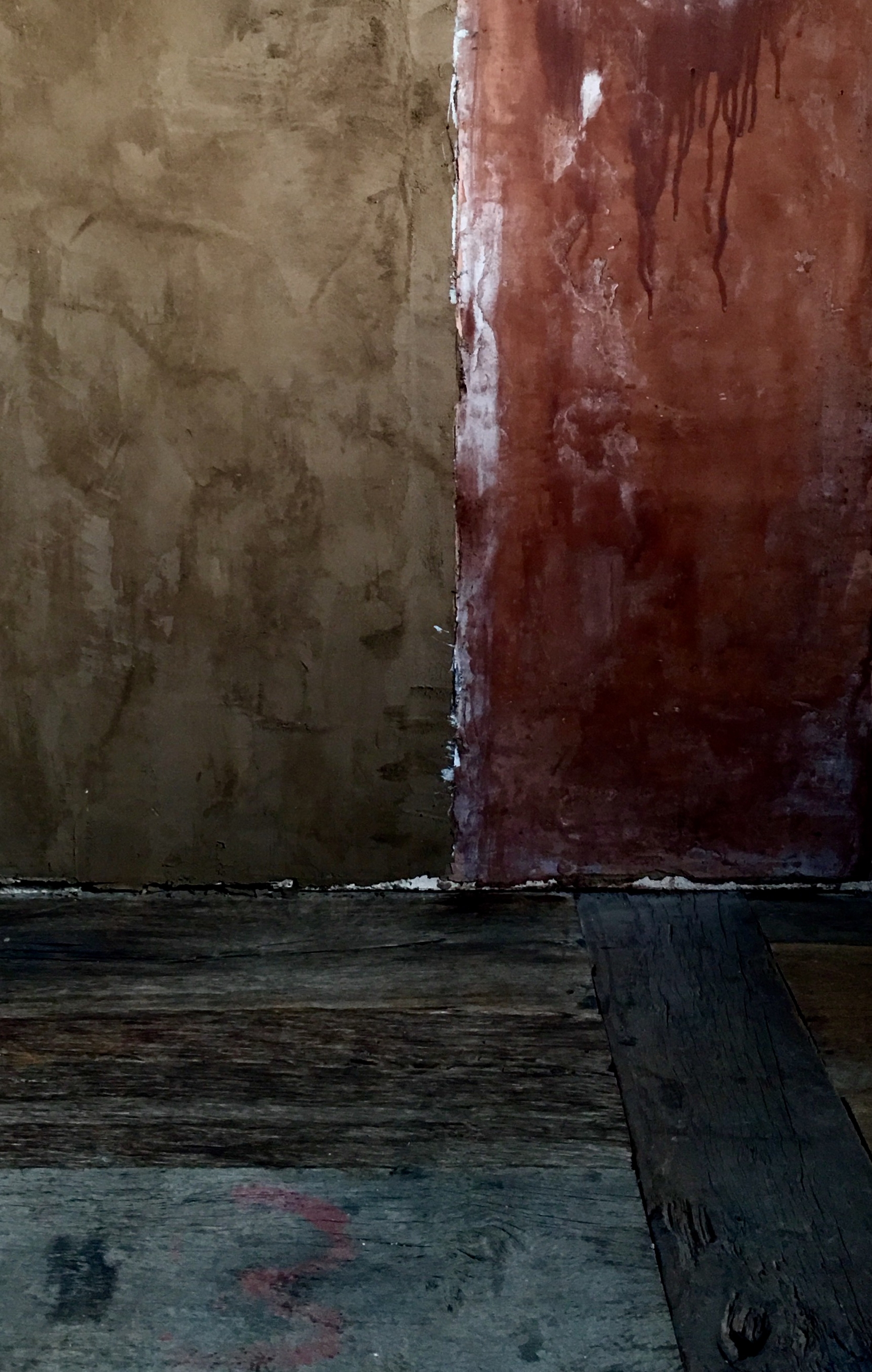 Private residence in Pienza made with TerraVista Wabi Cammeo and Caffè