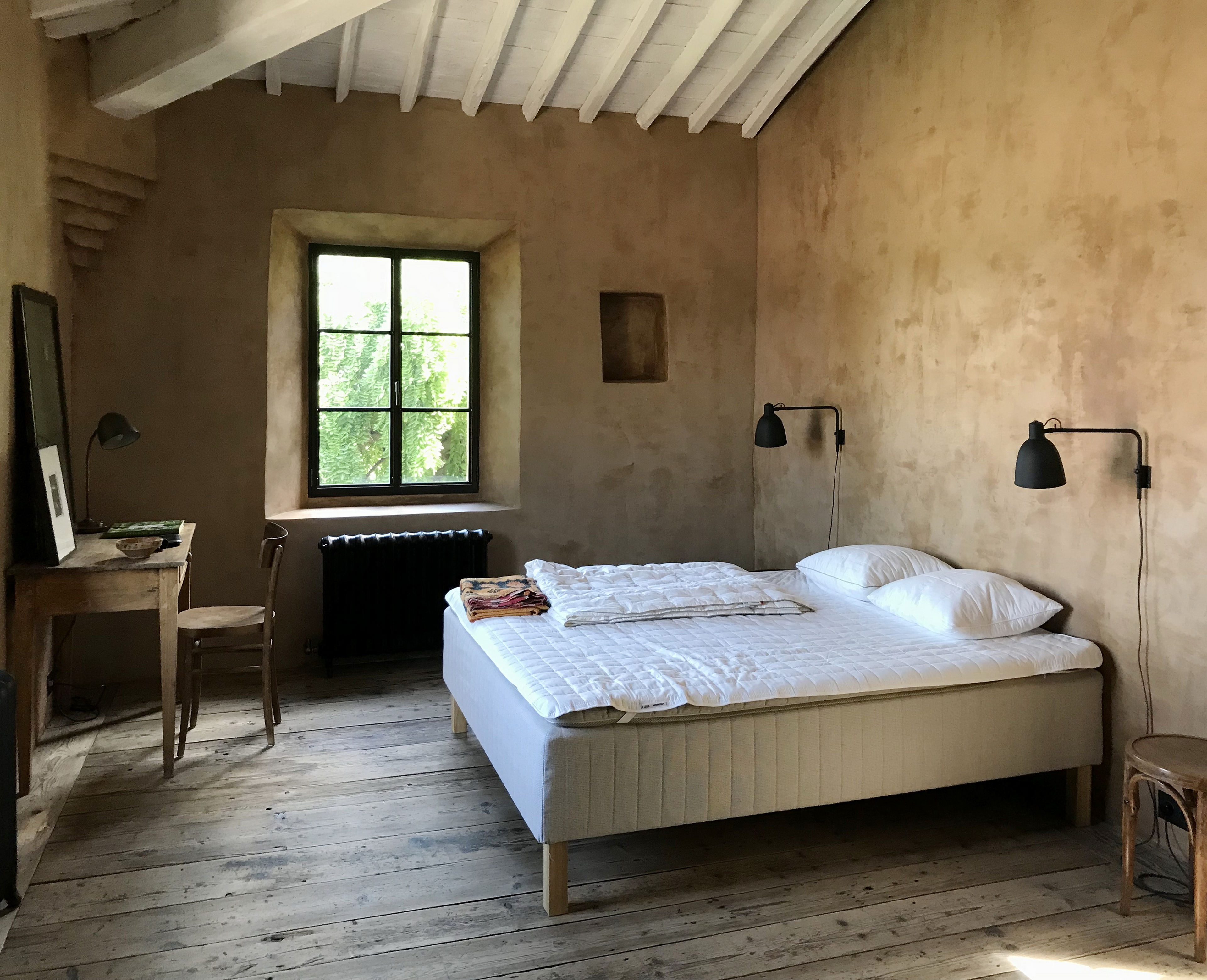 Private residence in Pienza made with TerraVista Wabi Caffè