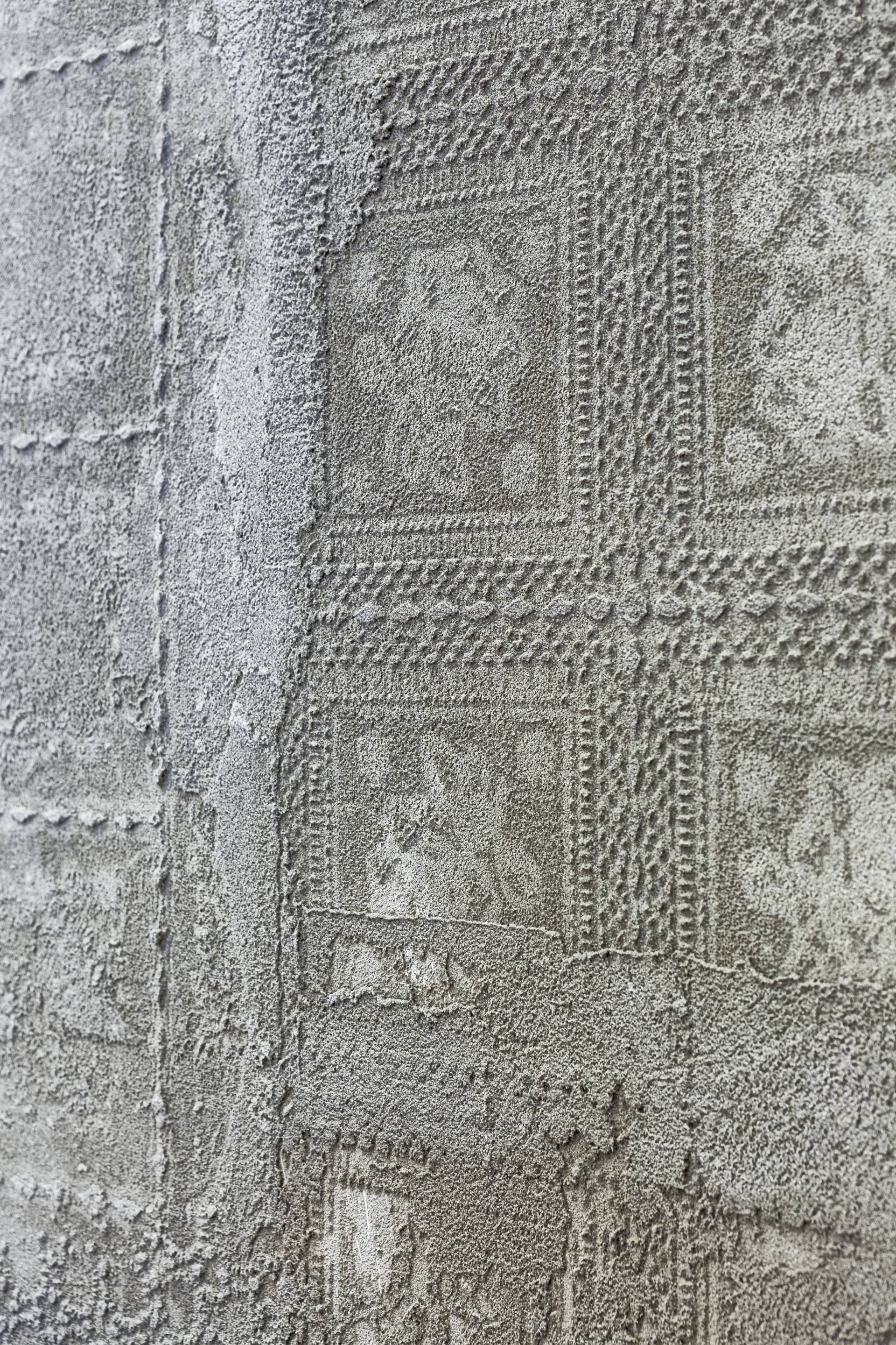 Showroom Linvisibile in Rome made with TerraEvoca 2 layers Plus Pepe Nero and Polvere colors, photo by Simone Cappelletti