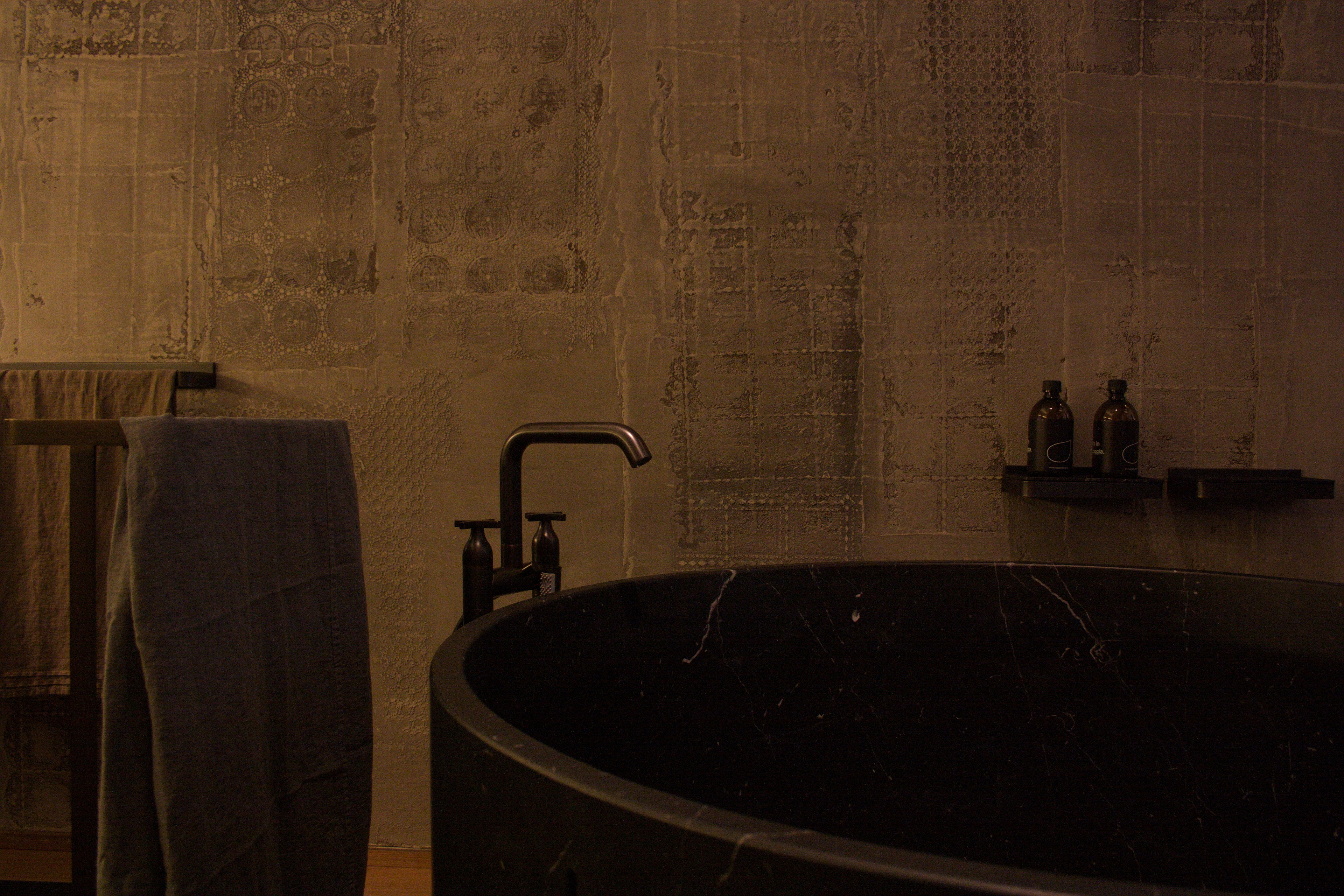 Stand Agape Salone del Mobile 2016 Milan, made with TerraEvoca 4 layers Cacao and Panna by Matteo Brioni