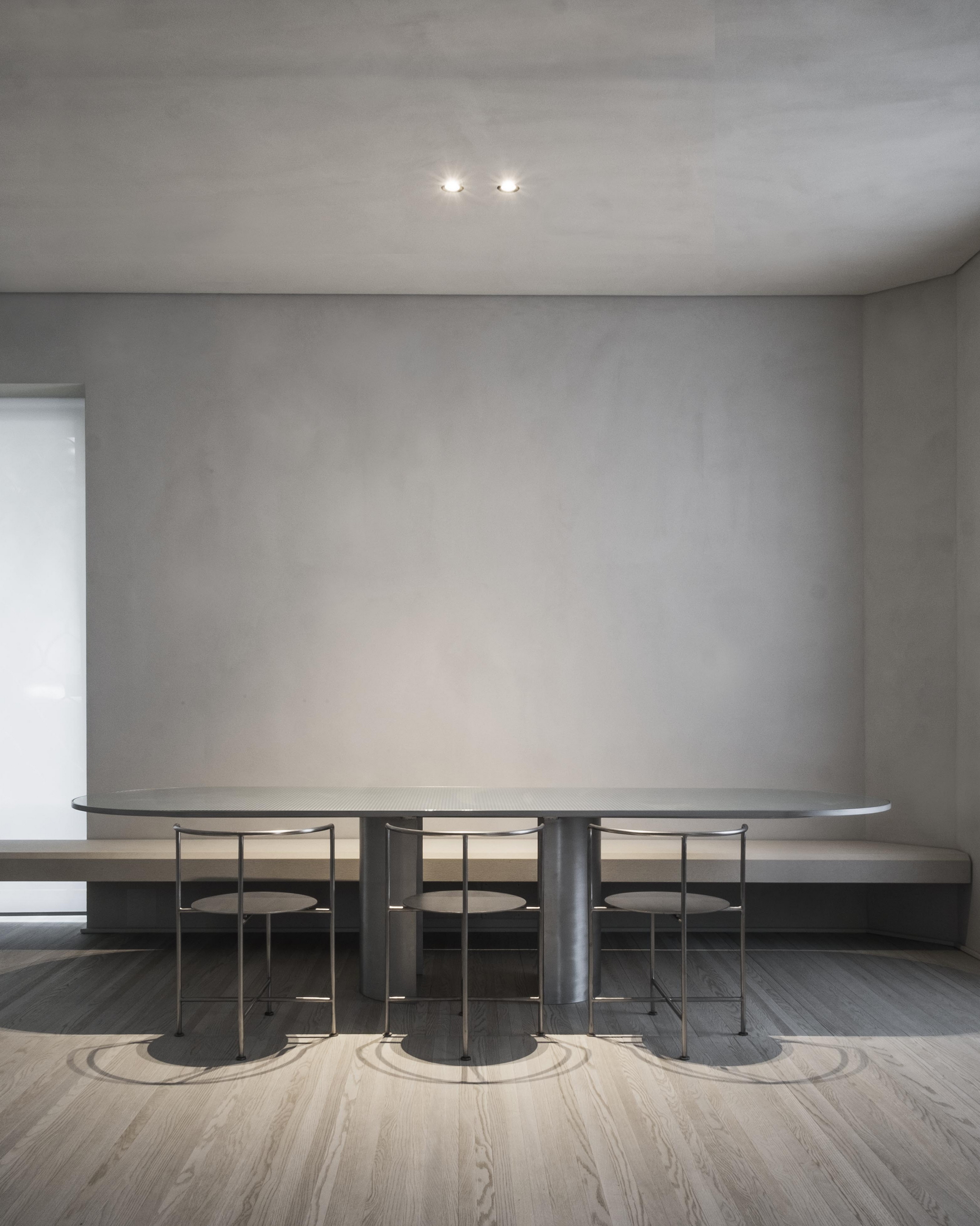 Villa Riccio in Rome by MORQ, made with TerraCalix Smooth Panna, photo by Giulio Aristide