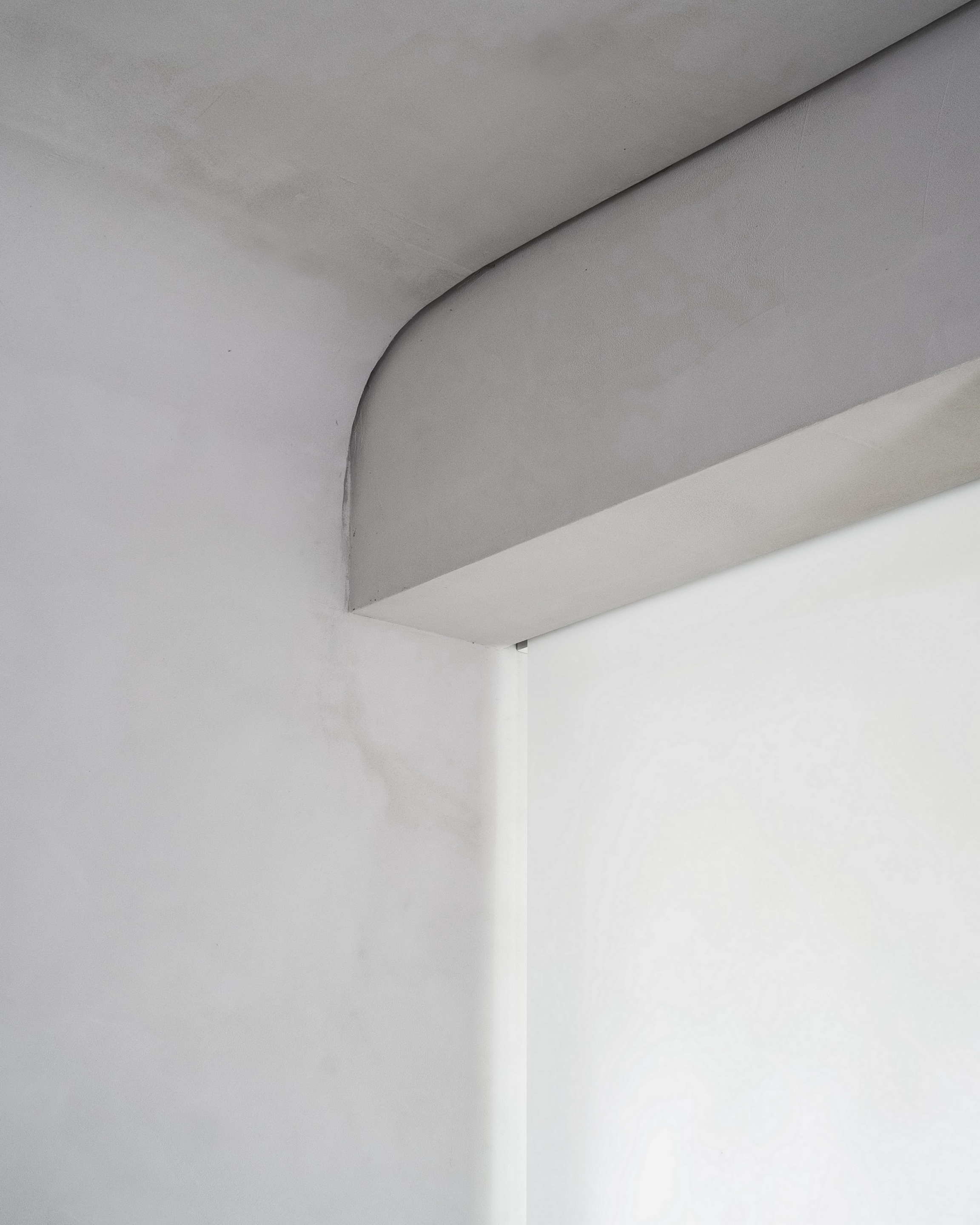 Villa Riccio in Rome by MORQ, made with TerraCalix Smooth Panna, photo by Giulio Aristide