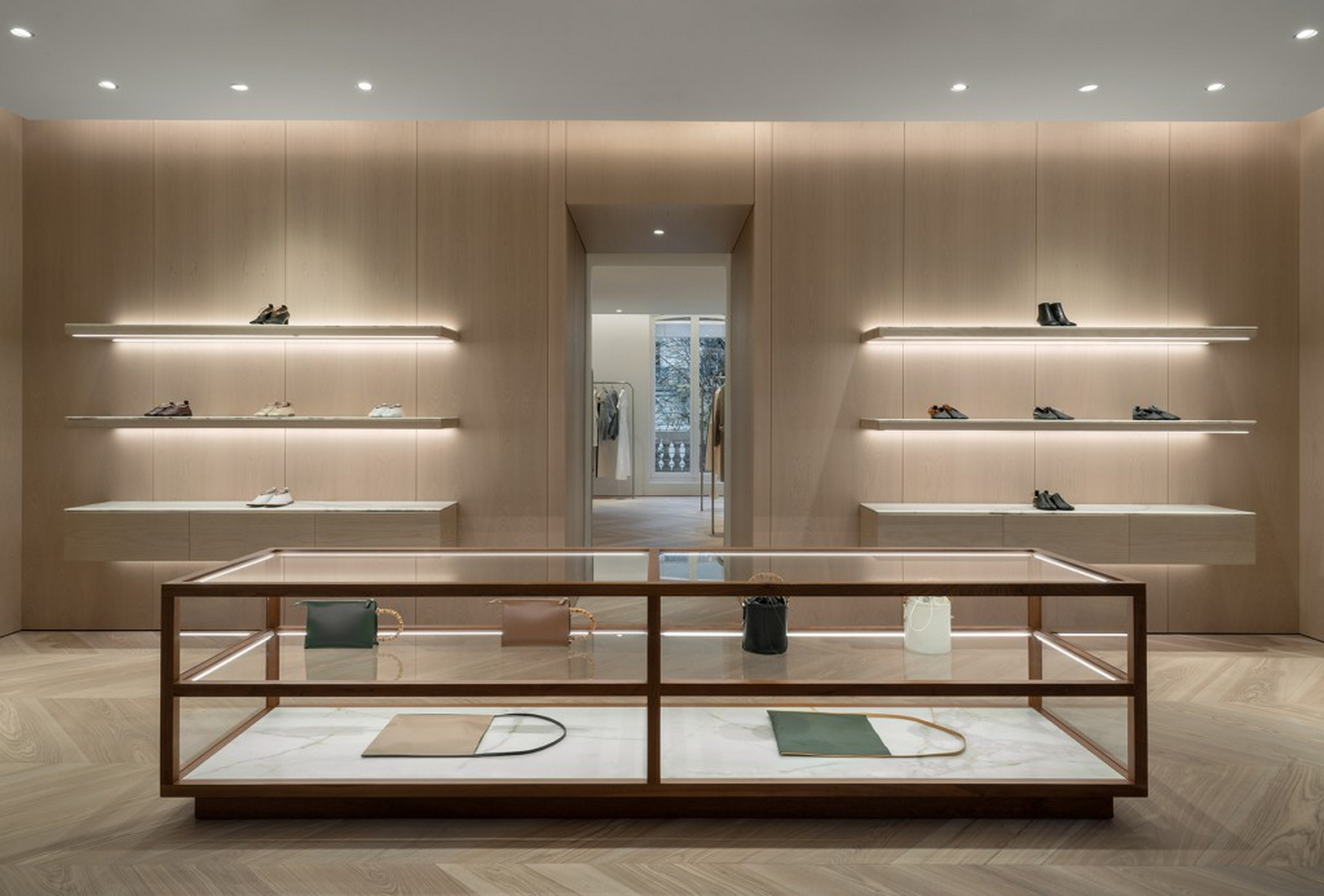 Shop Jil Sander in Paris by John Pawson made with TerraCalix Smooth Custom by Matteo Brioni, photo by Andrea Martiradonna