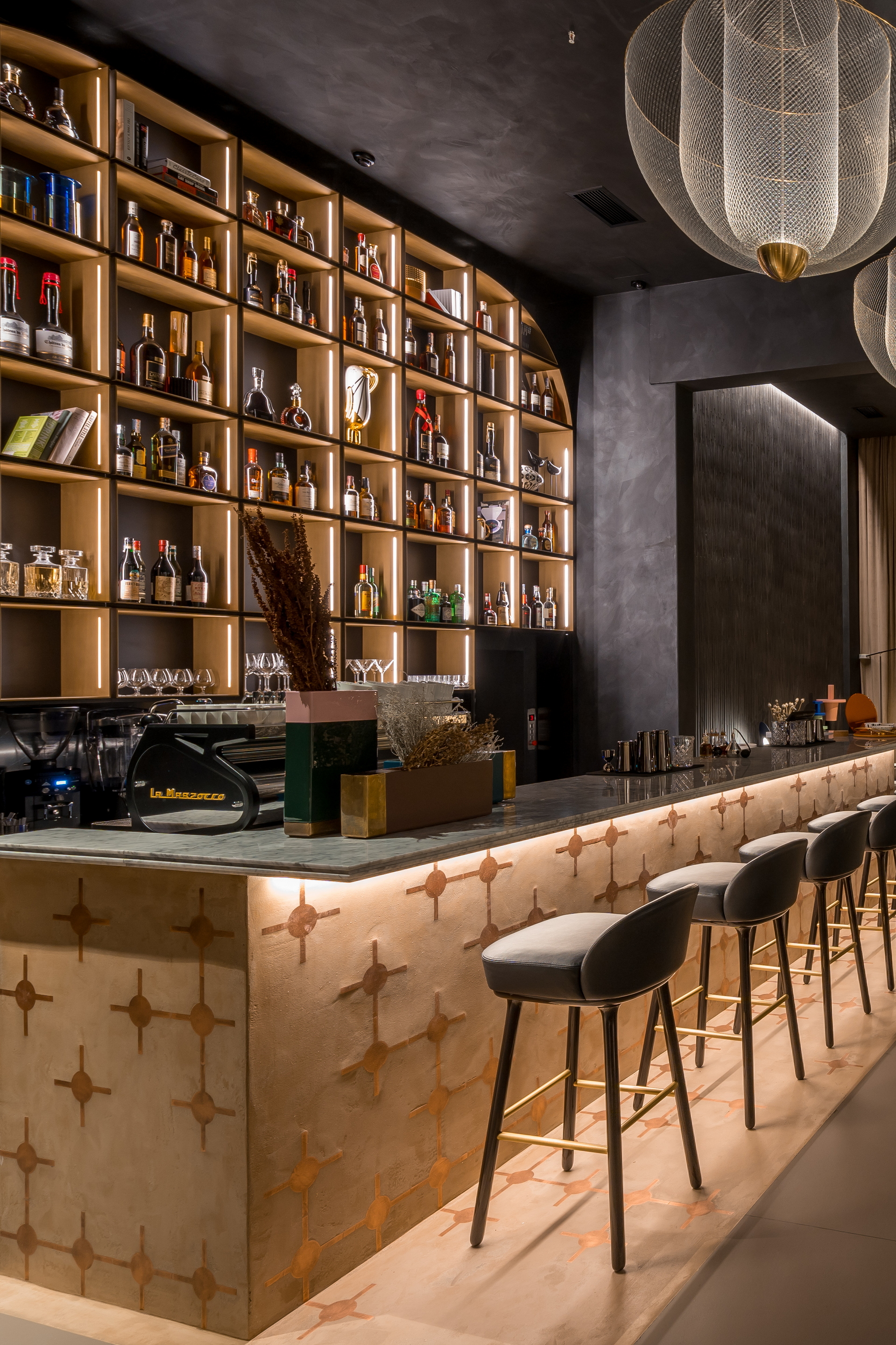 Lounge bar Monograph a Tbilisi by Motif Design Elements &amp; Proact.e
