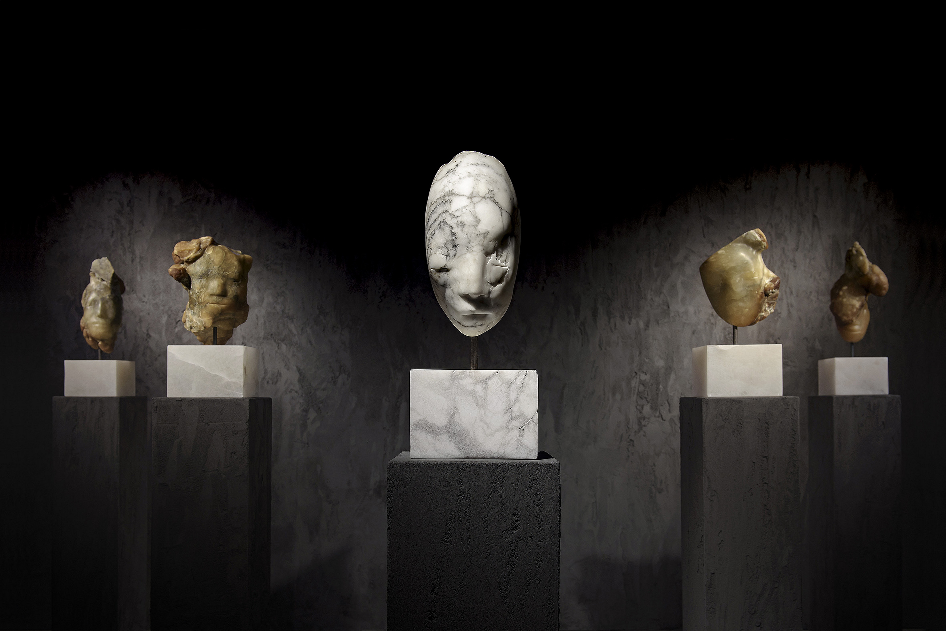 Enlightened Stone exhibition in Volterra, Pisa, by Roberta Busato, made with MultiTerra Smooth Pepe Nero, photo by Simone Stanislai