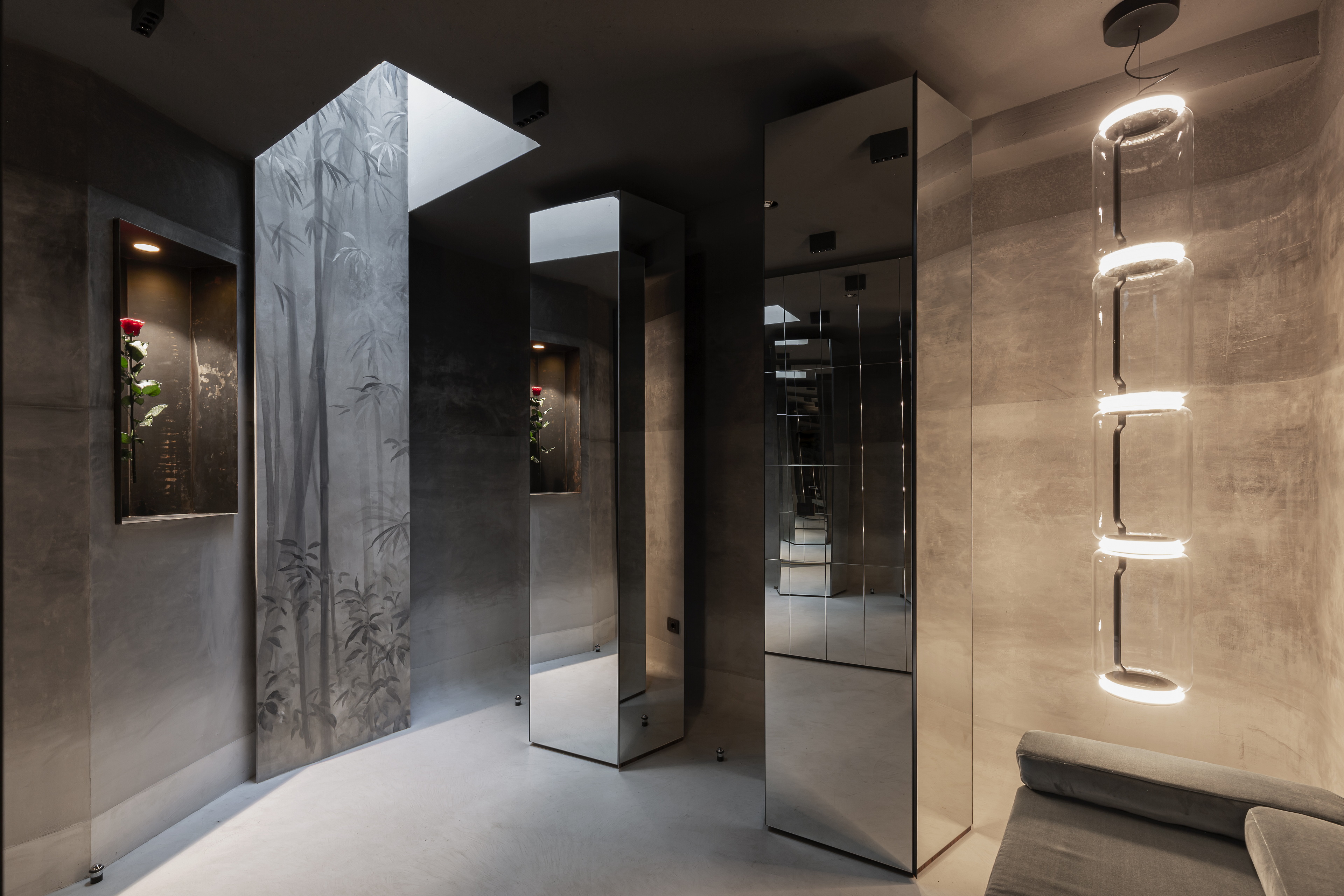 Teatro Arcimboldi dressing room by Galante + Menichini Architetti TerraTon Floor Smooth Panna on the floor, TerraTon Wall Smooth Panna on bathroom walls and ceiling, MultiTerra Pepe Nero CC 270621A on dressing room ceiling, TerraVista Wabi Liscio CC 140521