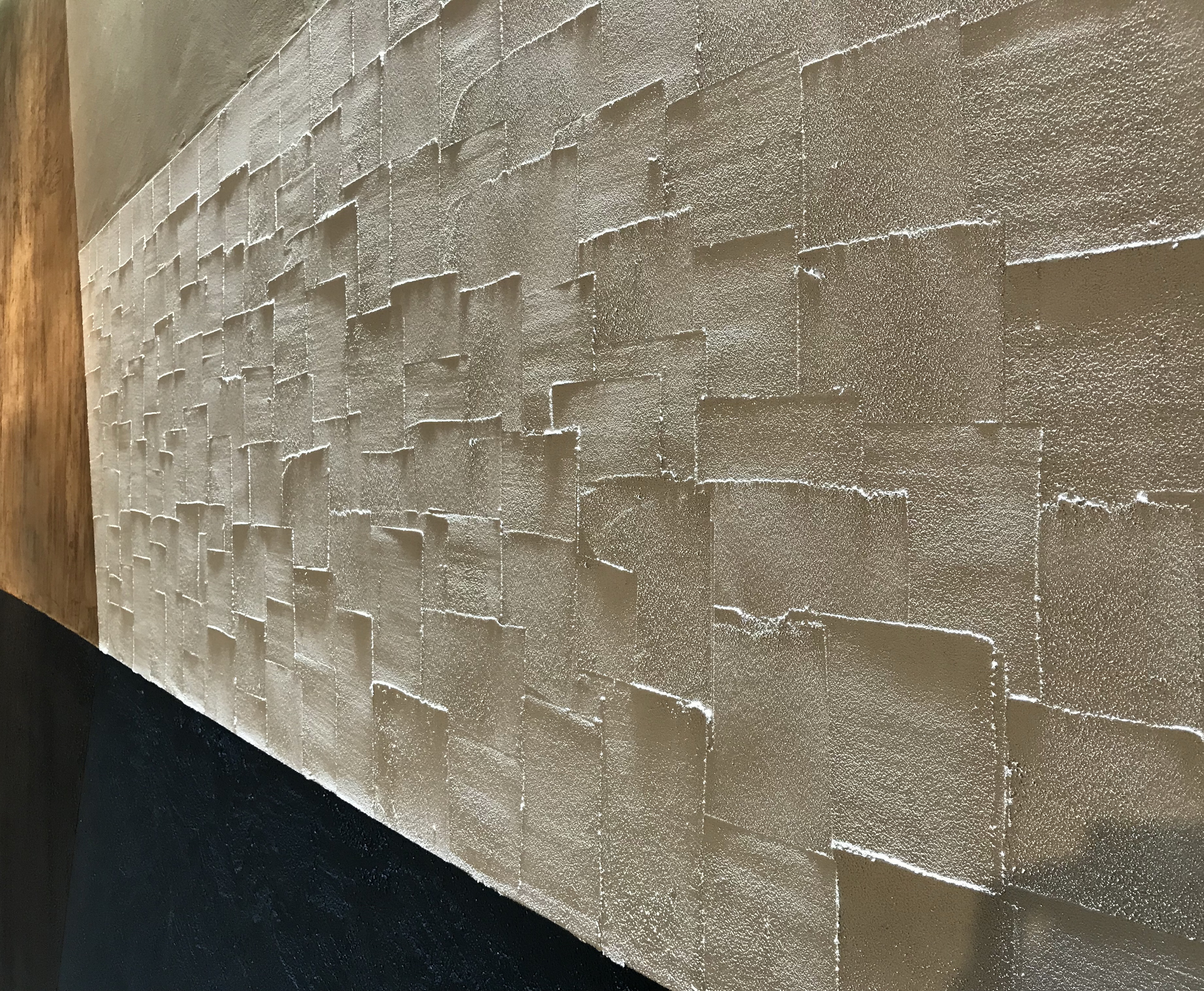 Matteo Brioni stand in Downtown Design Dubai 2017 made with TerraEvoca 2 Layers Custom, MultiTerra Structured Custom and TerraVista Wabi Caffè and Cannella