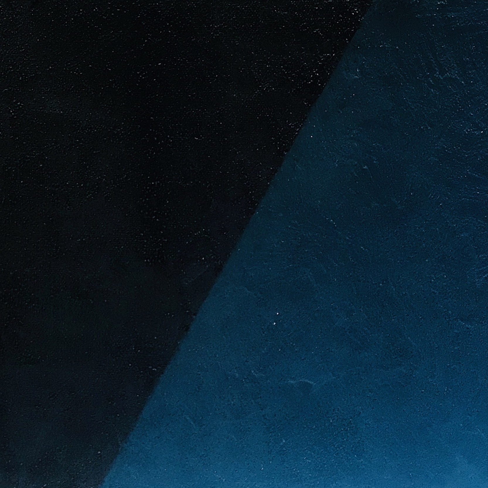 Matteo Brioni stand in Downtown Design Dubai 2017 made with MultiTerra Structured Custom Blue and Black