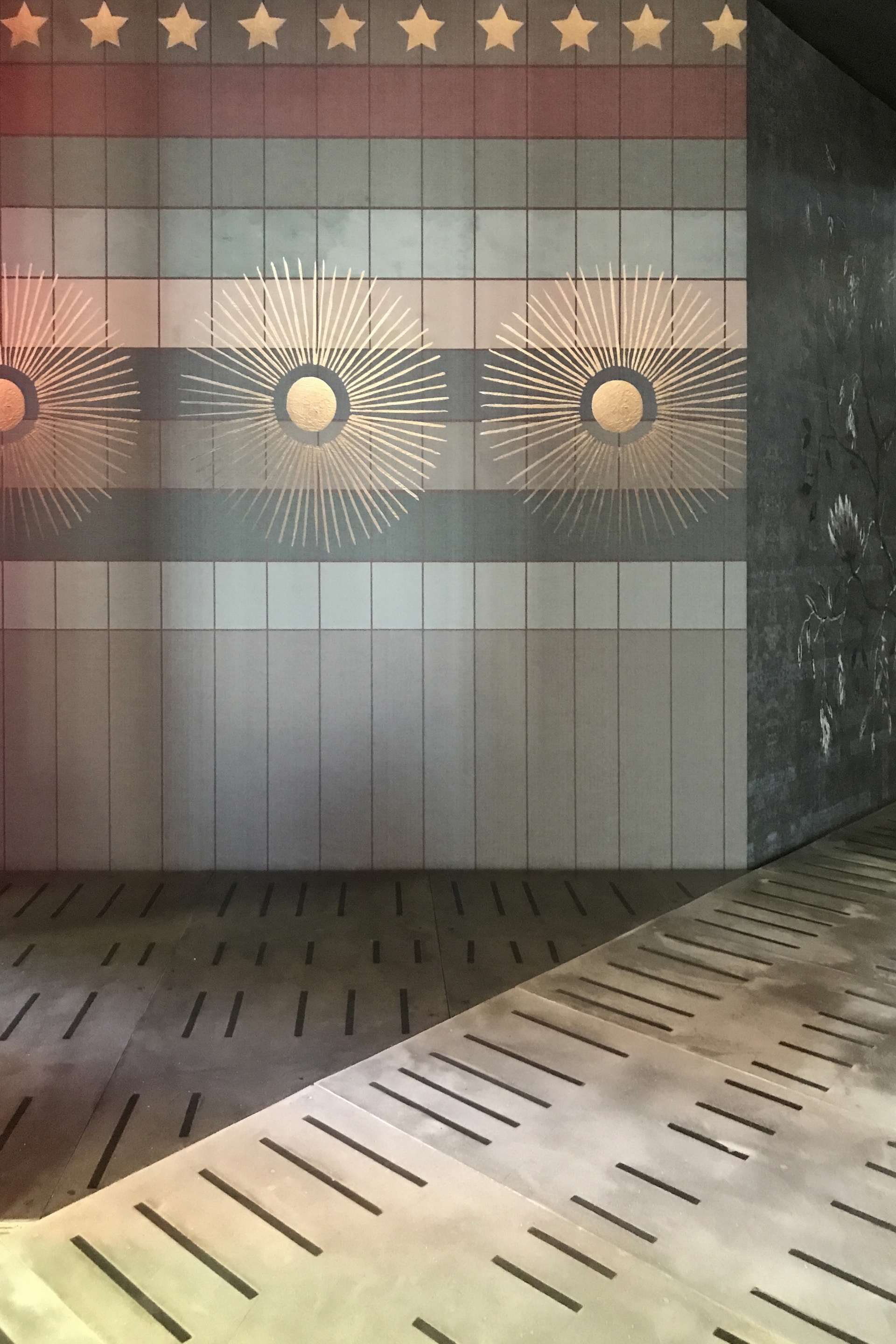 Stand Wall&#038;Deco in Milan made with Matteo Brioni mineral floor finishing TerraTon Floor Smooth Sale Grigio and Cannella with gray inserts Terraframe Fragment by Marialaura Rossiello Studio Irvine