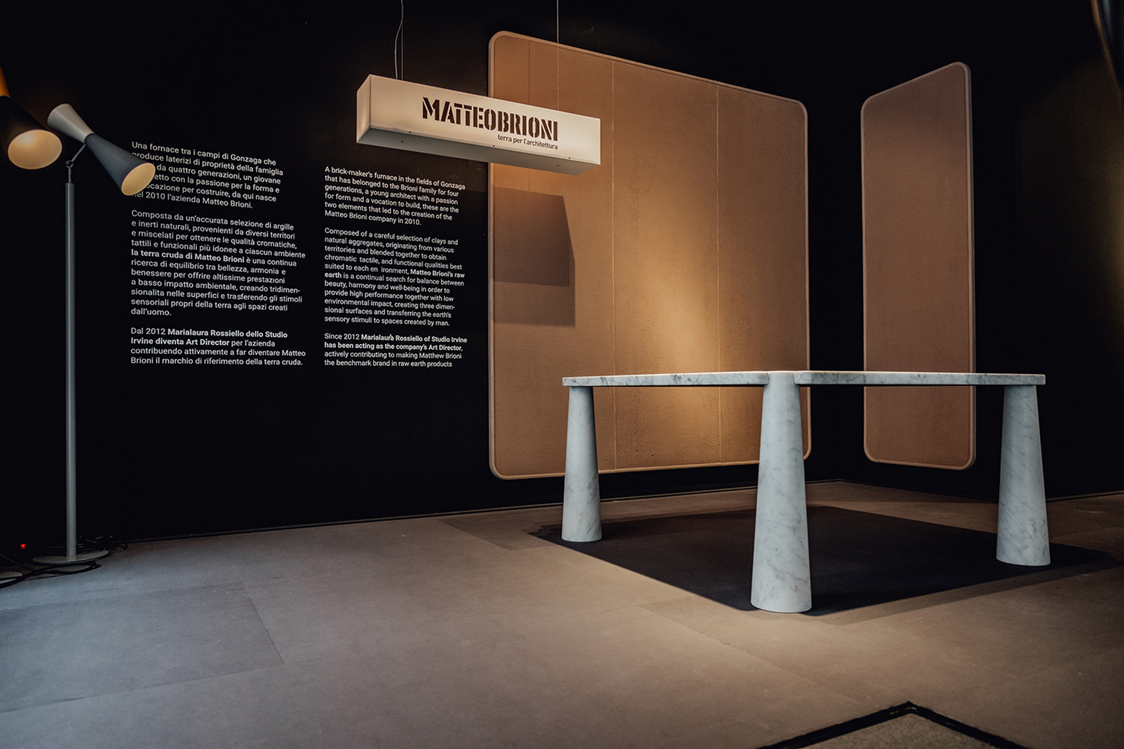 Agape Behibd the Scenes in Galleria Manzoni, Milan, made with Matteo Brioni's Arazzi panels by Marialaura Rossiello Studio Irvine, photo by Matteo Lavazza Seranto