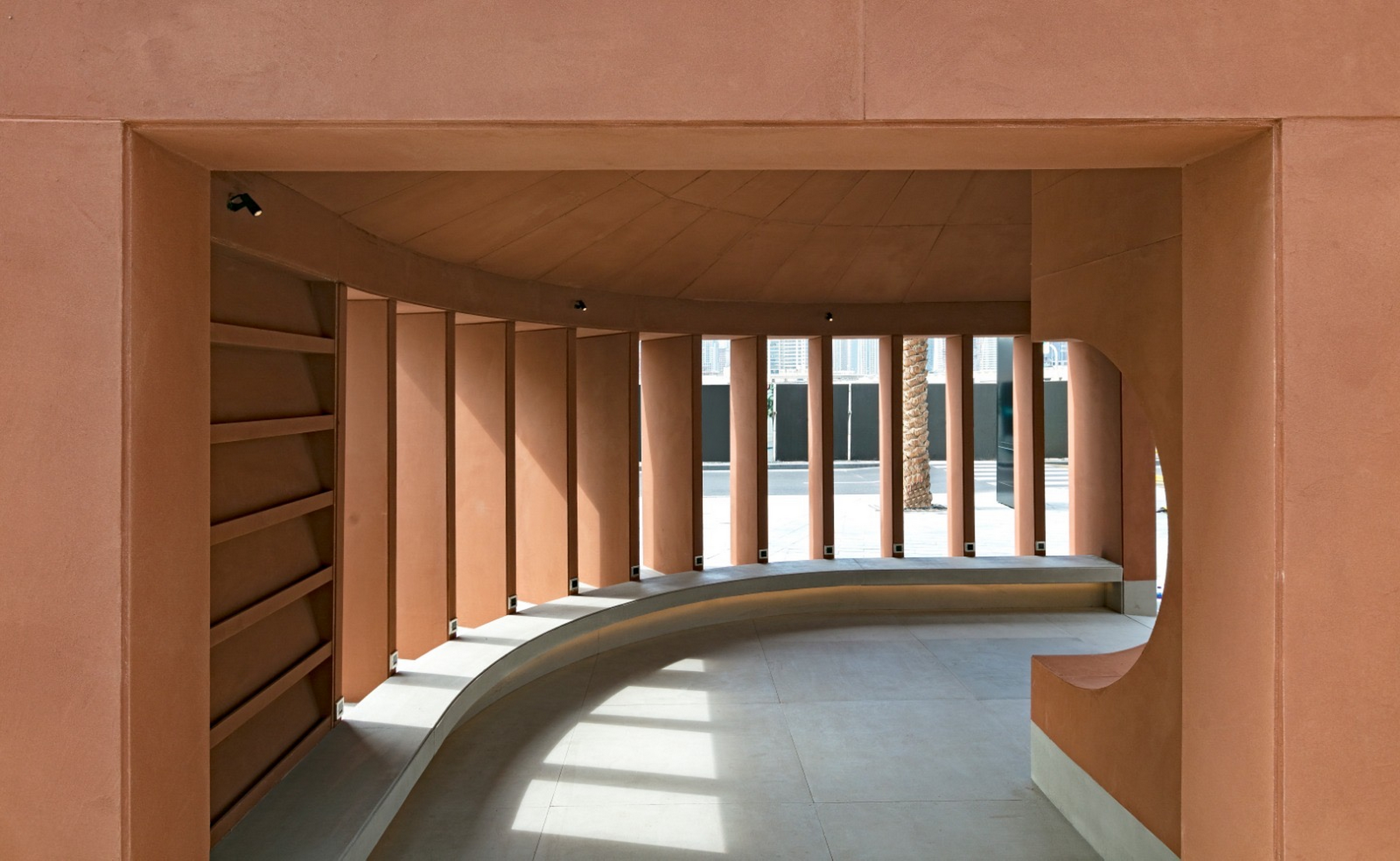 Matteo Brioni's fine-grained clay plaster TerraVista Smooth Cammeo Circadian Light Synthesis installation in Dubai, by Anarchitect, photo by Oana Maria Minuti Sofronia