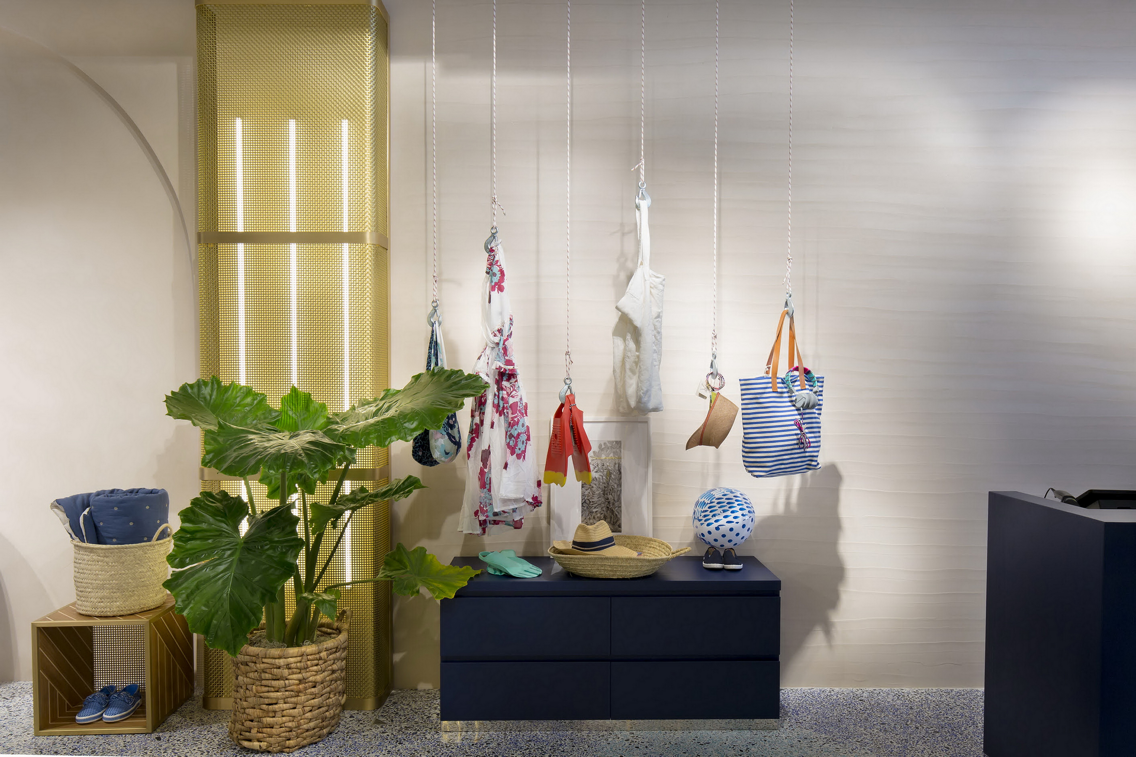 Matteo Brioni's textured clay plaster TerraEvoca 2 Layers Custom for Monaco Marine Merci boutique in Port Hercule, Monaco by Humbert and Poyet, photo by Rebecca Marshall