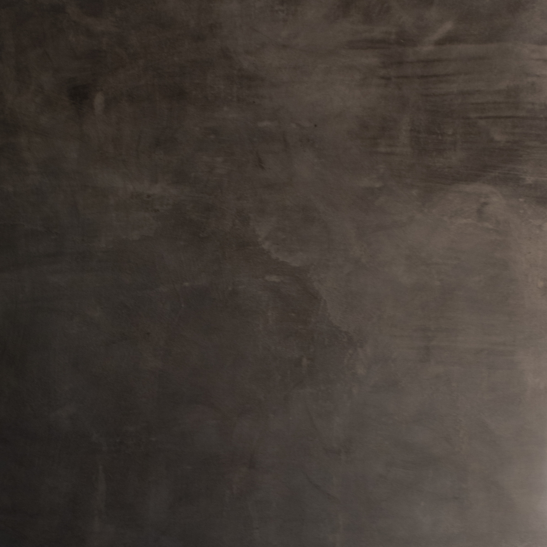 Teatro Arcimboldi camerino by Galante + Menichini Architetti made with TerraTon Floor Smooth Panna on the floor, TerraTon Wall Smooth Panna on bathroom walls and ceiling, MultiTerra Pepe Nero CC 270621A on dressing room ceiling, TerraVista Wabi Liscio CC 1