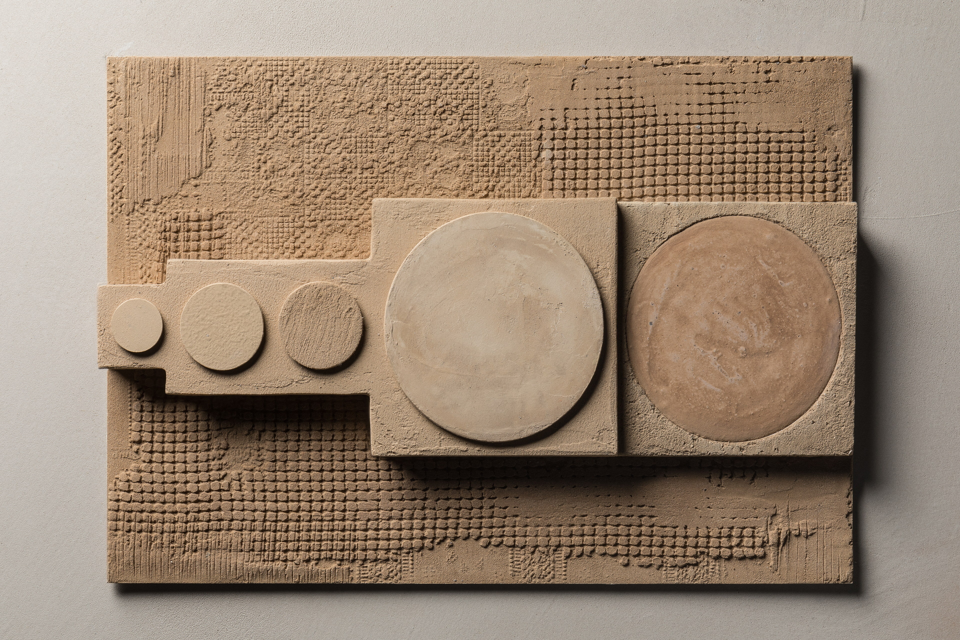 Stratigrafia dei prodotti Matteo Brioni nel colore Caffè, design Studio Irvine