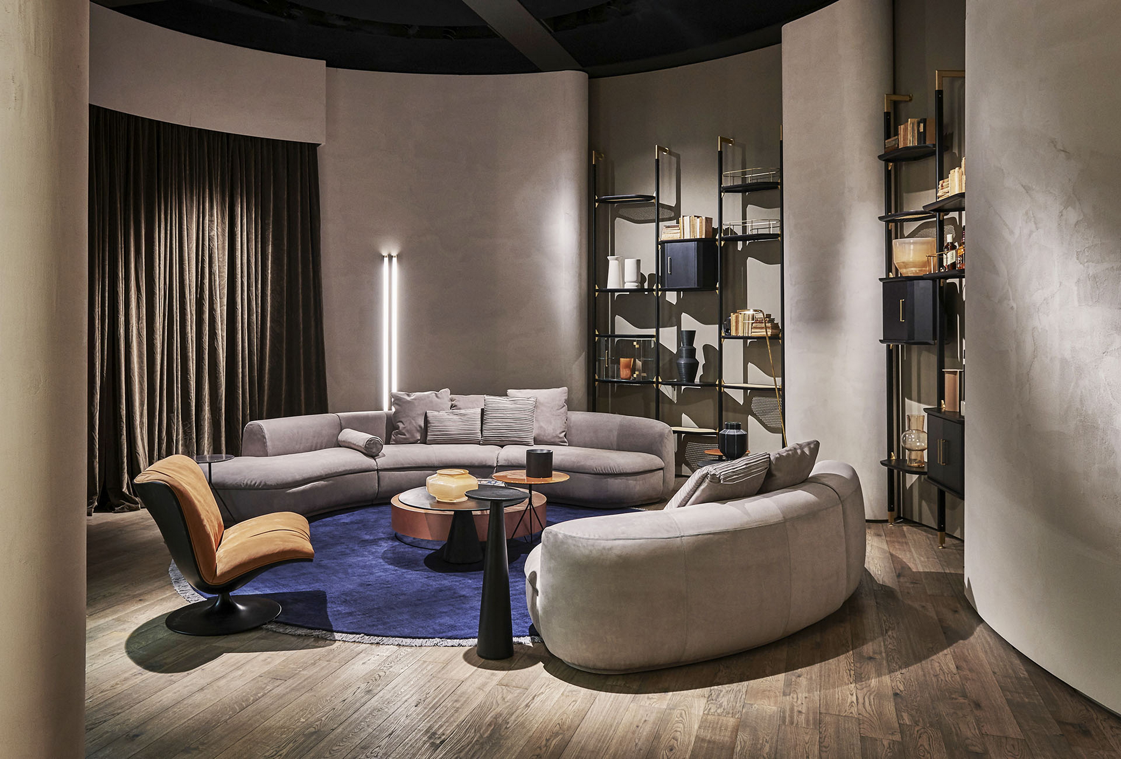 Natural clay paint TerraSilk Structured Sale Grigio (gray salt) and bespoke Pece colors by Matteo Brioni for Baxter stand surfaces at imm Cologne 2020. Design by Baxter, photo by James Stokes courtesy of Baxter