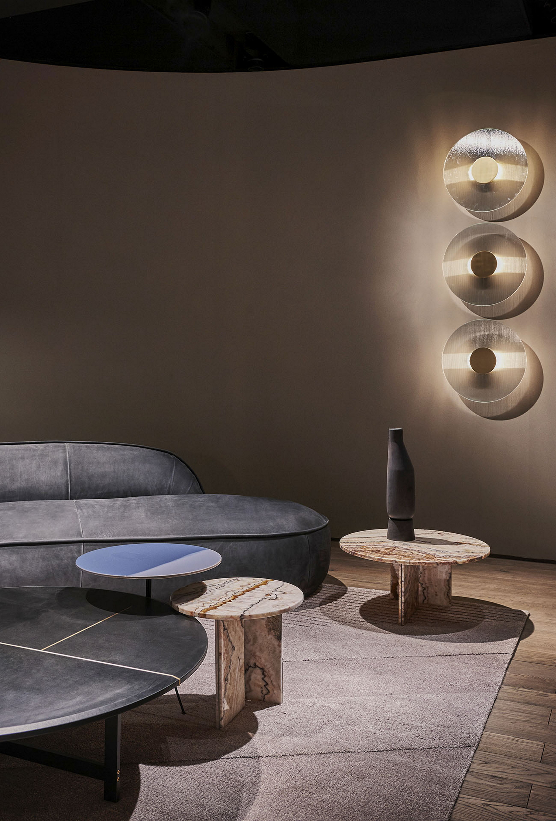 Natural clay paint TerraSilk Structured bespoke Pece color by Matteo Brioni for Baxter stand surfaces at imm Cologne 2020. Design by Baxter, photo by James Stokes courtesy of Baxter
