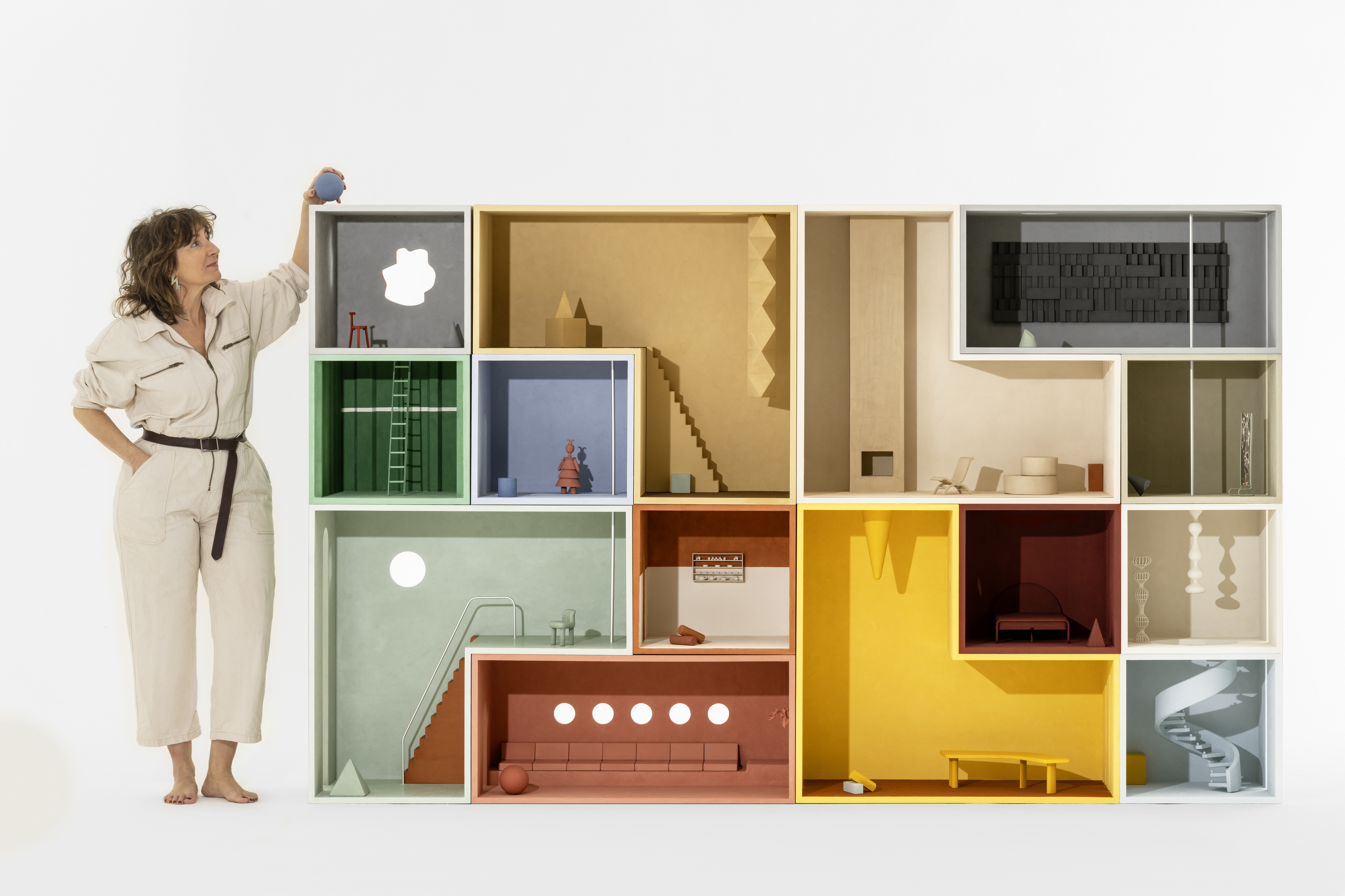 MATTEOBRIONI SkinClay powder paint applied to the surfaces of the Doll's house model designed by Studio Irvine. Photography by Delfino Sisto Legnani