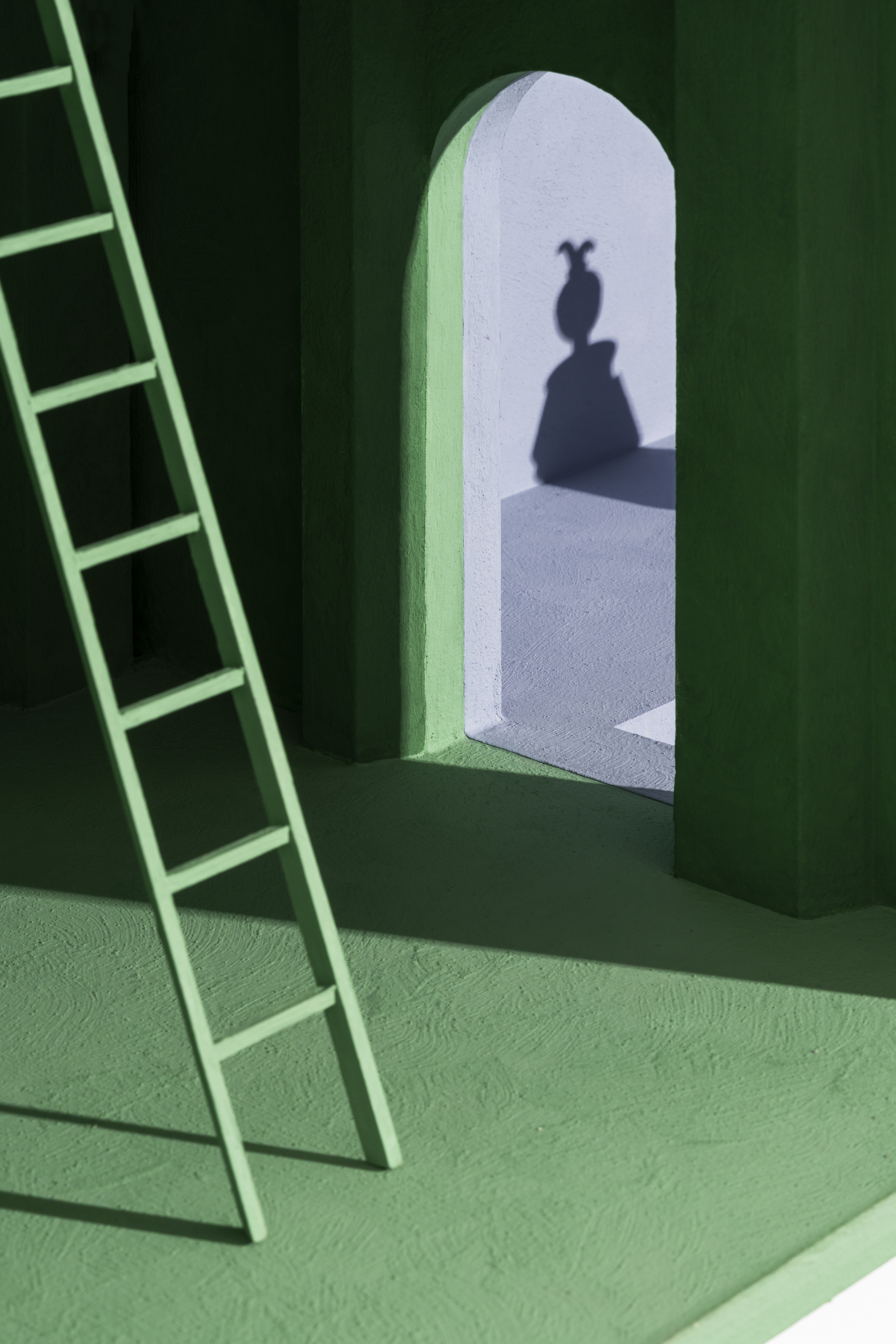 MATTEOBRIONI SkinClay powder paint applied to the surfaces of the Doll's house model designed by Studio Irvine. Photography by Delfino Sisto Legnani