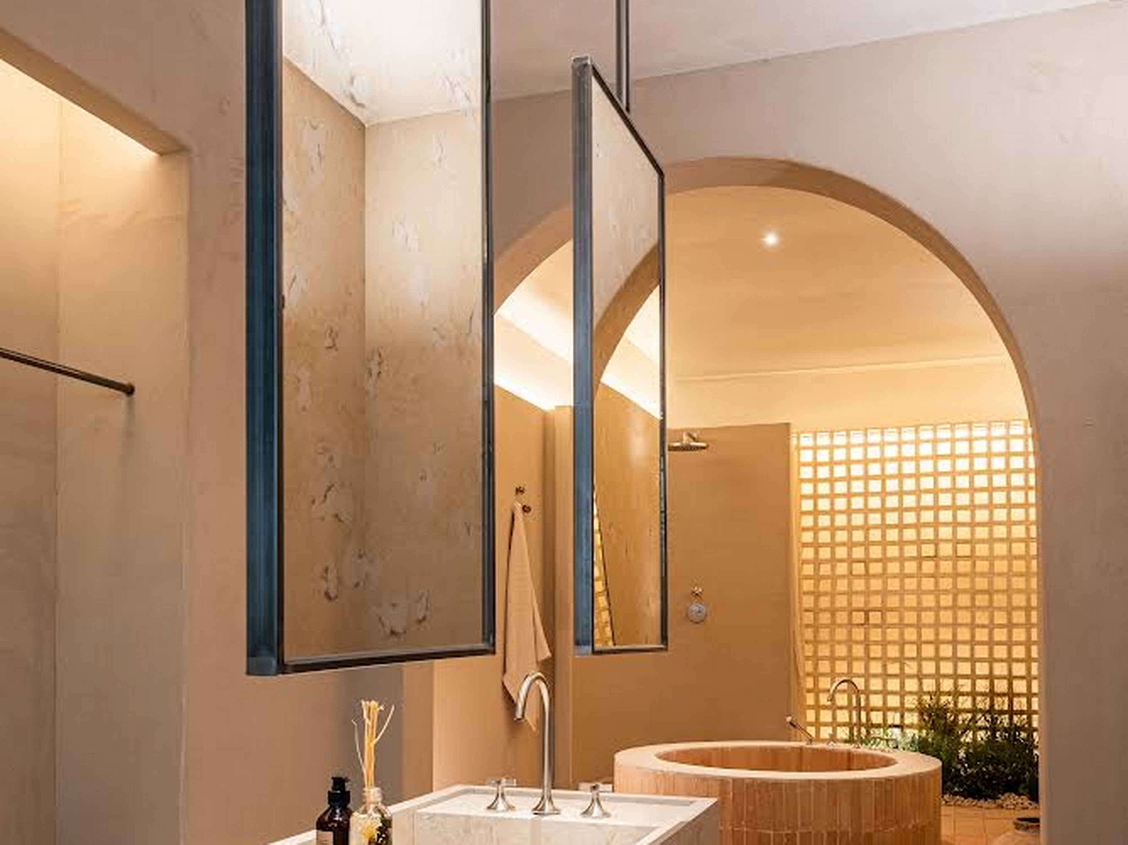 TerraVista Smooth fine-grained clay finishing plaster and TerraSilk Smooth clay paint both in Panna (cream) color applied to panels in the Mediterranean spa stand at the Marbella Design &#038; Art fair. Project by Nina Dubarry Photography by Jose Gallardo